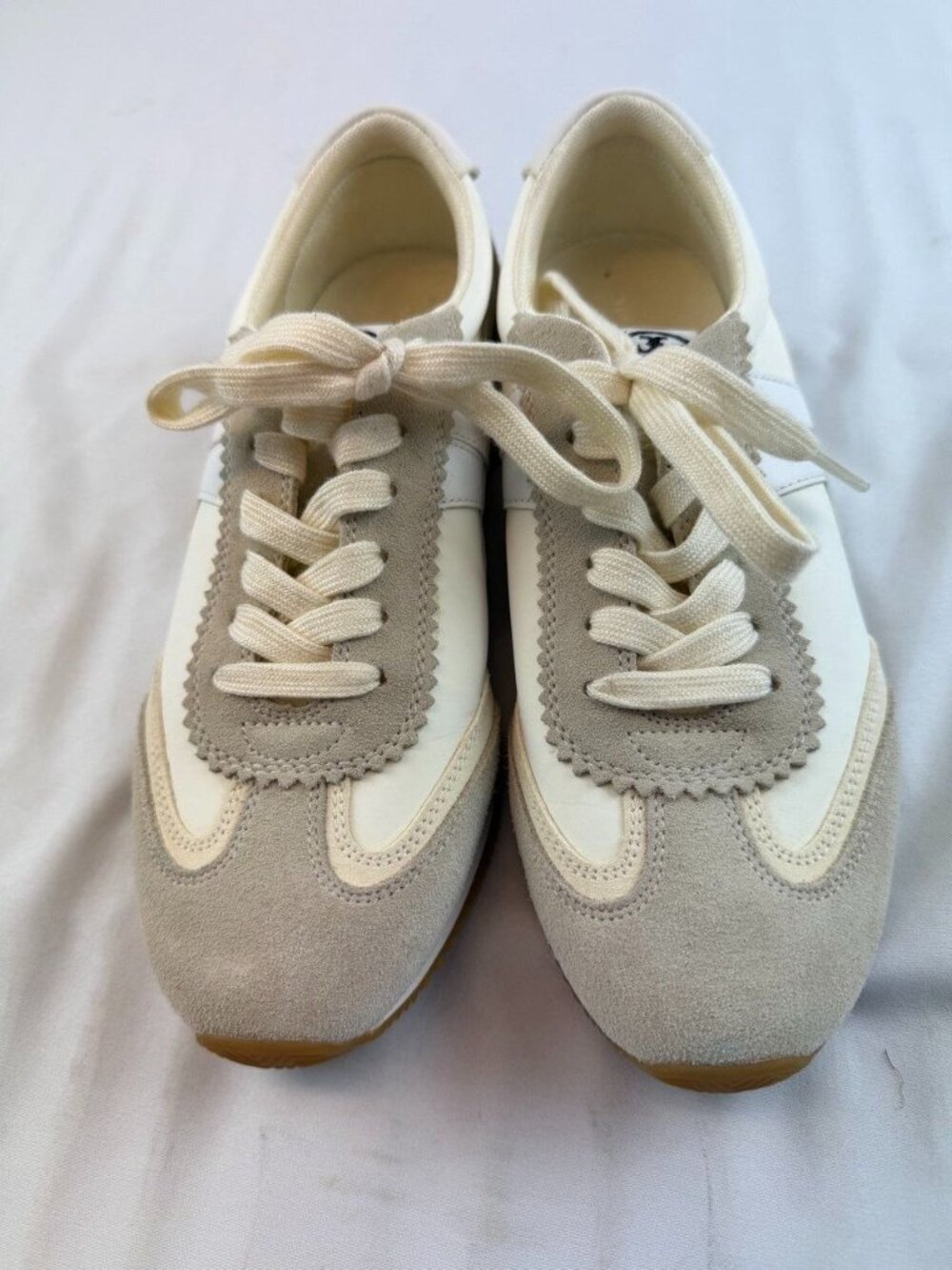 $238 Tory Burch Hank White /Beige Sneakers Sz 8.5M - Picture 4 of 9
